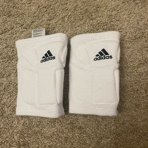 Adidas knee pads